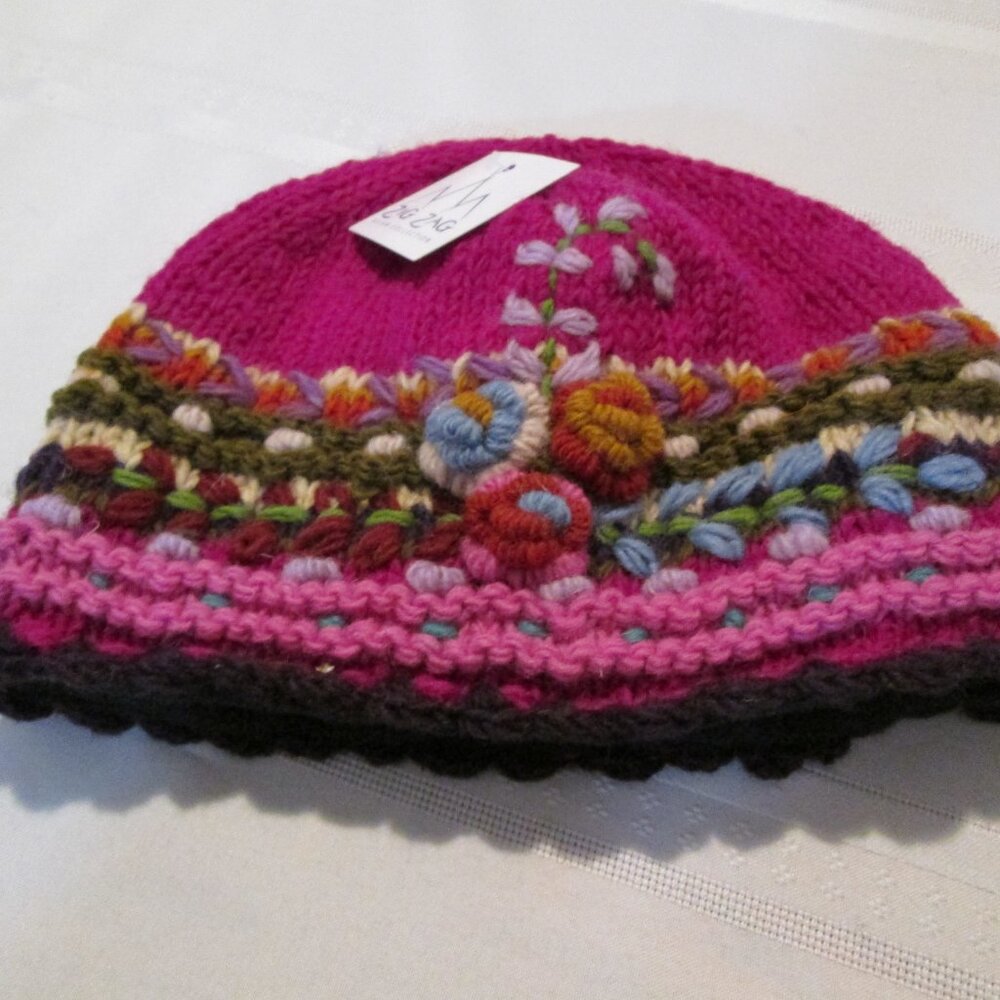 🌸🪶☮️Handcrafted Sadie Beanie – Made in Nepal